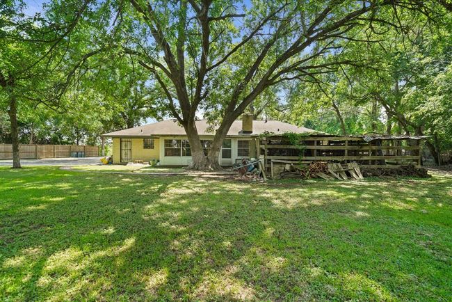 220 Brand Ln, House other with 3 bedrooms, 2 bathrooms and null parking in Stafford TX | Image 43