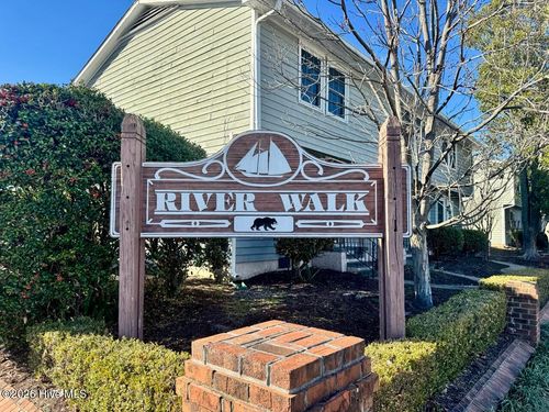 306 River Walk, New Bern, NC, 28560-4973 | Card Image
