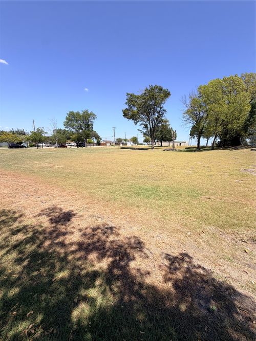 2012 Hillview St, Mesquite, TX, 75149-1541 | Card Image