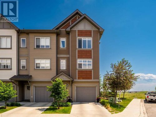 26 Copperstone Common Se, Calgary, AB, T2Z5E4 | Card Image