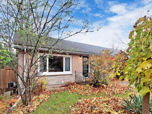 170 East St, Uxbridge, ON, L9P1L2 | Card Image
