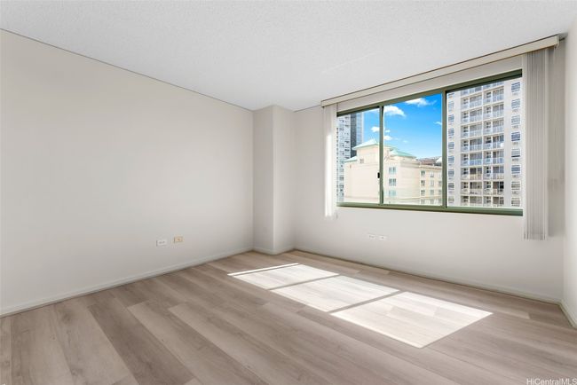 APT-1403 - 1314 Kalakaua Ave, Condo with 2 bedrooms, 1 bathrooms and 1 parking in Honolulu HI | Image 9