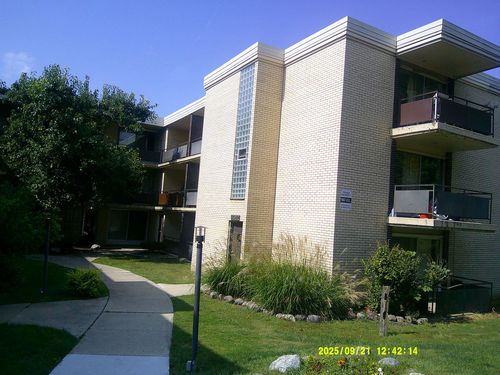 apt-2g-12544 Fairview Ave, Blue Island, IL, 60406-1786 | Card Image