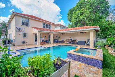 313 Mulberry Grove Road, House other with 5 bedrooms, 3 bathrooms and null parking in Royal Palm Beach FL | Image 2