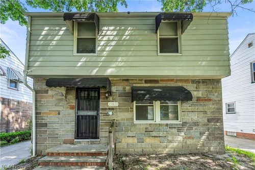 15803 Delrey Ave, Cleveland, OH, 44128-1359 | Card Image