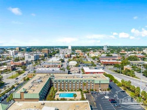apt-402-224 E Garden St, Pensacola, FL, 32502-6086 | Card Image