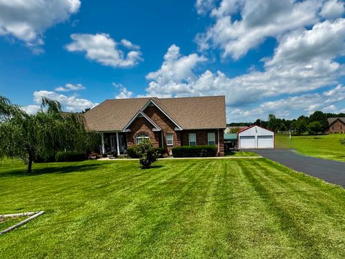 537 Tuck Rd, Lafayette, TN, 37083-4241 | Card Image