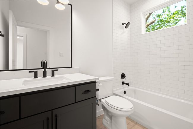 9006 Diceman Dr, House other with 4 bedrooms, 4 bathrooms and null parking in Dallas TX | Image 29