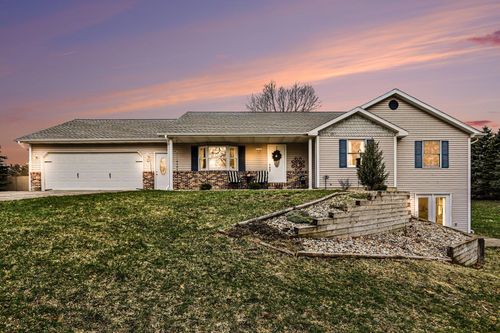 134 Doster Rd, Plainwell, MI, 49080-8710 | Card Image