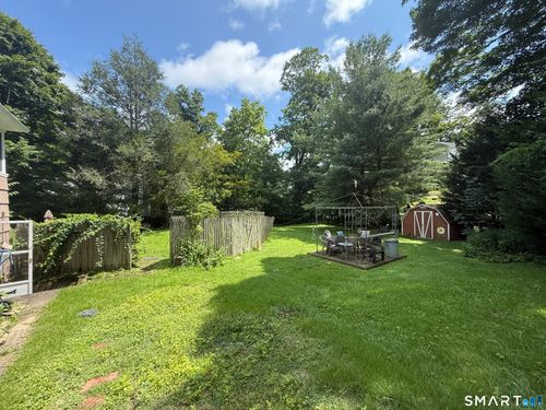 19 Down River Rd, New Canaan, CT, 06840-5901 | Card Image