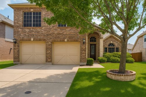 2743 Columbus, Grand Prairie, TX, 75054-5512 | Card Image