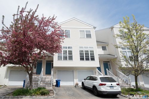 4-291 Silverbrook Rd, Orange, CT, 06477-3539 | Card Image