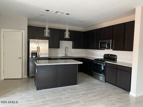 976 E White Wing Drive, Casa Grande, AZ, 85122 | Card Image