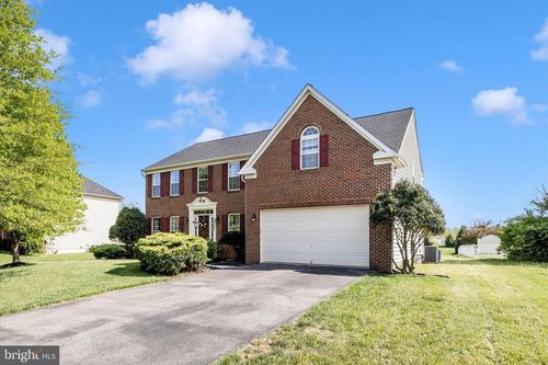 18307 Misty Acres Dr, HAGERSTOWN, MD, 21740-1795 | Card Image