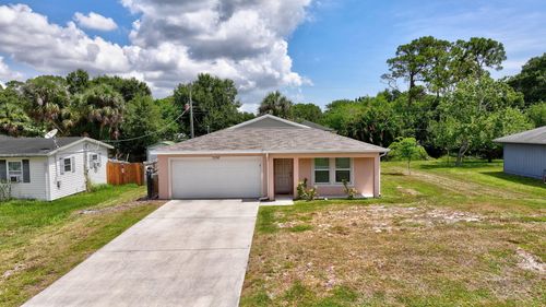 7106 Lakeland Blvd, Fort Pierce, FL, 34951-3008 | Card Image