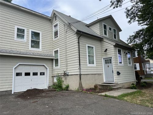 144 Rakoczy Ave, Fairfield, CT, 06824-4109 | Card Image