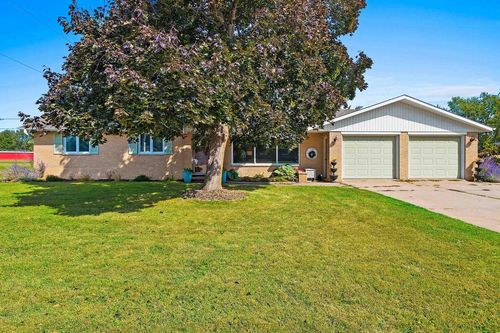 139 Memorial Drive, Pulaski, WI, 54162 | Card Image