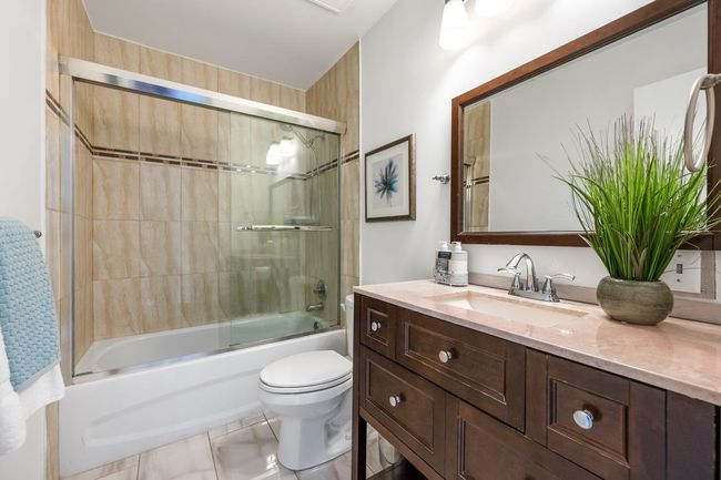 7470 13 Th Avenue, Townhouse with 3 bedrooms, 2 bathrooms and 1 parking in Burnaby BC | Image 3