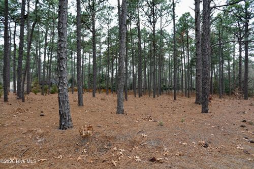 160 Midland Trl, Pinehurst, NC, 28374-8895 | Card Image