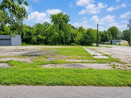 38498 N Sheridan Rd, Beach Park, IL, 60087-1705 | Card Image