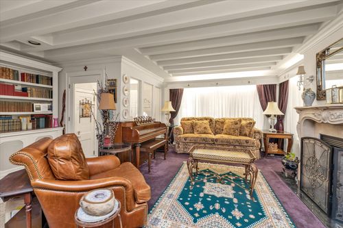 33 Carstairs Rd, Valley Stream, NY, 11581-3316 | Card Image