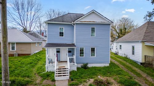 403 Wilson Ave, Johnson City, TN, 37604-6170 | Card Image