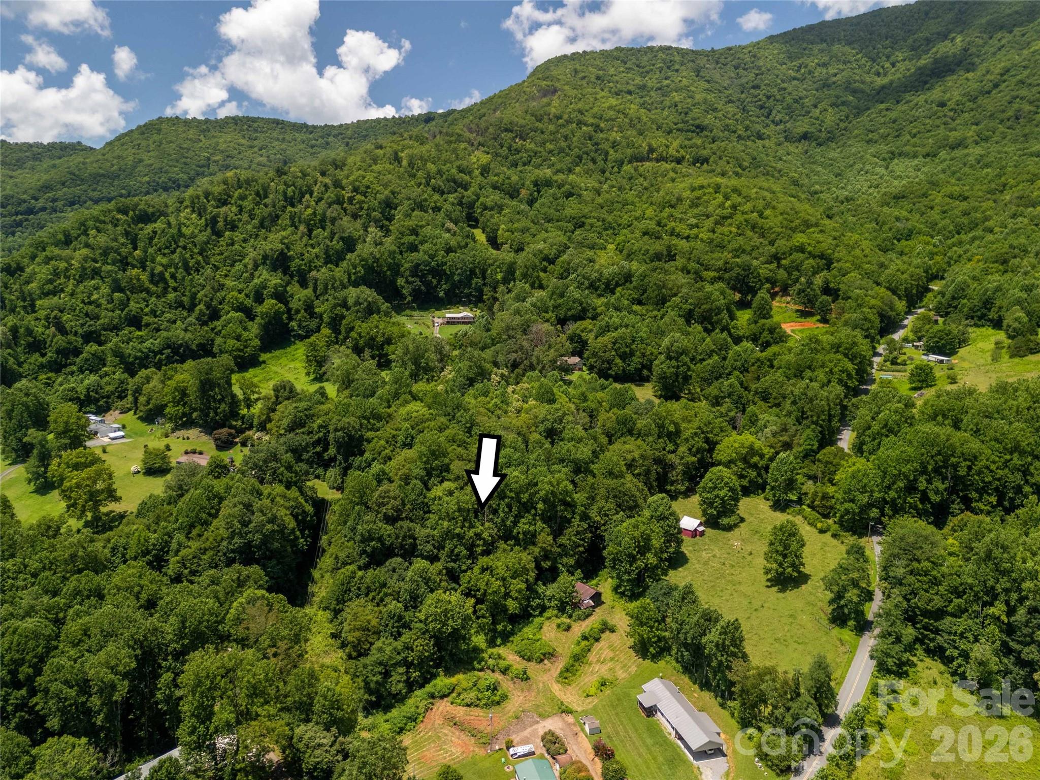Land in Sylva 4