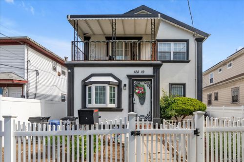 128-19 Cedric Rd, South Ozone Park, NY, 11420-2925 | Card Image