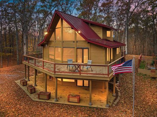 29 Lake Of Isles Rd, Preston, CT, 06365-8809 | Card Image