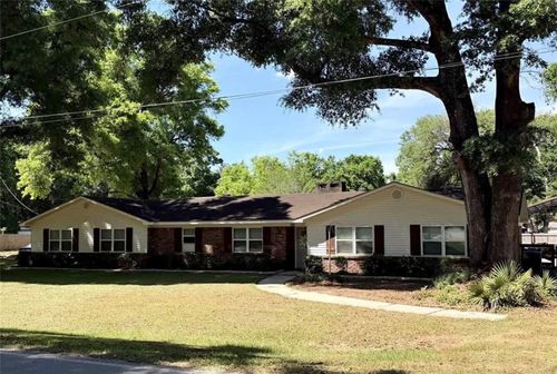 400 Juniper Ave, Satsuma, AL, 36572-3022 | Card Image