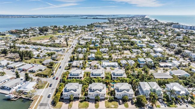 315 64 Th St, Condo with 3 bedrooms, 3 bathrooms and null parking in Holmes Beach FL | Image 53