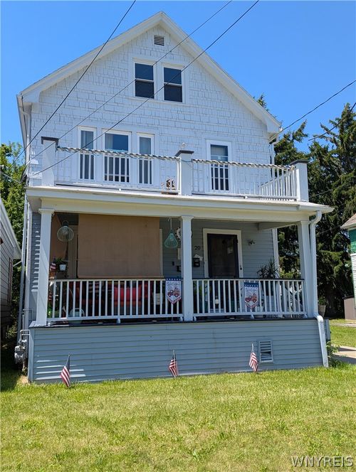 20 Richlawn Ave, Buffalo, NY, 14215-2128 | Card Image