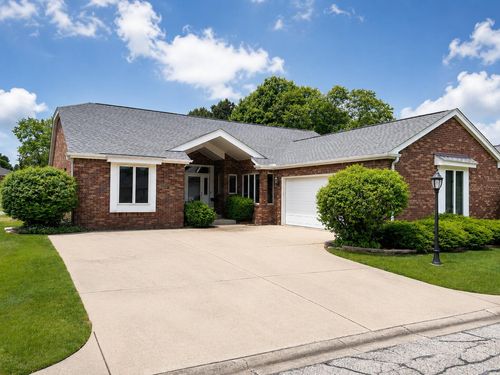 3519 Bob White Cir, Valparaiso, IN, 46383-2279 | Card Image