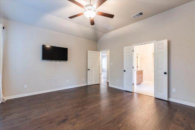 Primary Suite | Image 26
