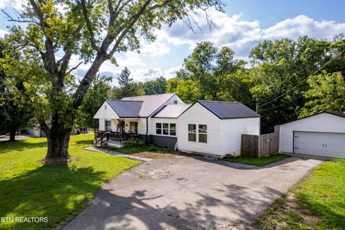 4149 Sevierville Rd, Maryville, TN, 37804-3932 | Card Image