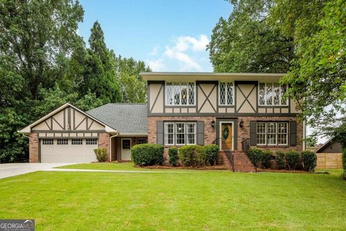 2211 Brendon Dr, Dunwoody, GA, 30338-4505 | Card Image