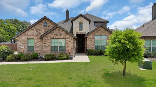 1905 Silver Falls Dr, Burleson, TX, 76028-1086 | Card Image
