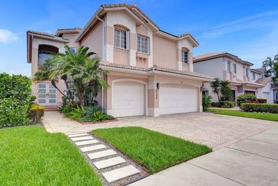 7230 Nw 109th Ct, House other with 5 bedrooms, 3 bathrooms and null parking in Doral FL | Image 1