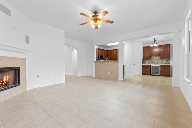 1923 Vale Haven Dr, House other with 5 bedrooms, 3 bathrooms and 2 parking in Spring TX | Image 22