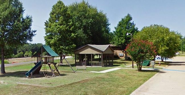 757 Francis Loop, Condo with 1 bedrooms, 1 bathrooms and null parking in Garrison TX | Image 7