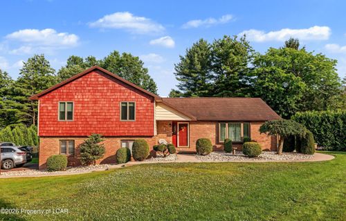 110 Eastview Cir, Sugarloaf, PA, 18249-1060 | Card Image