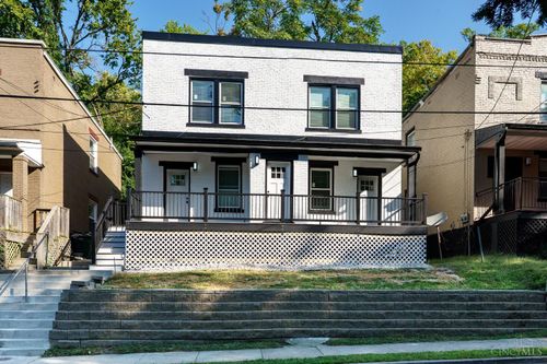 124 Valencia St, Cincinnati, OH, 45219-1888 | Card Image