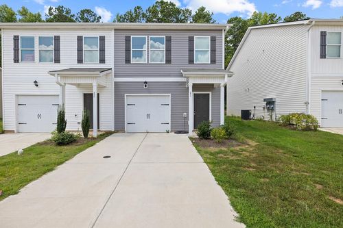 271 Oakwood Dr Nw, Milledgeville, GA, 31061-6690 | Card Image