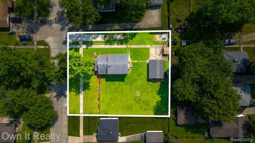 25605 Yale St, Dearborn Heights, MI, 48125-1146 | Card Image