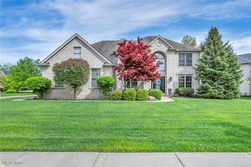 12500 S Churchill Way, Strongsville, OH, 44149-9284 | Card Image