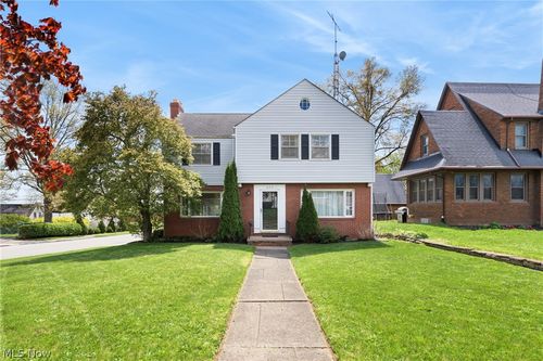 400 31st Street Nw, Canton, OH, 44709 | Card Image