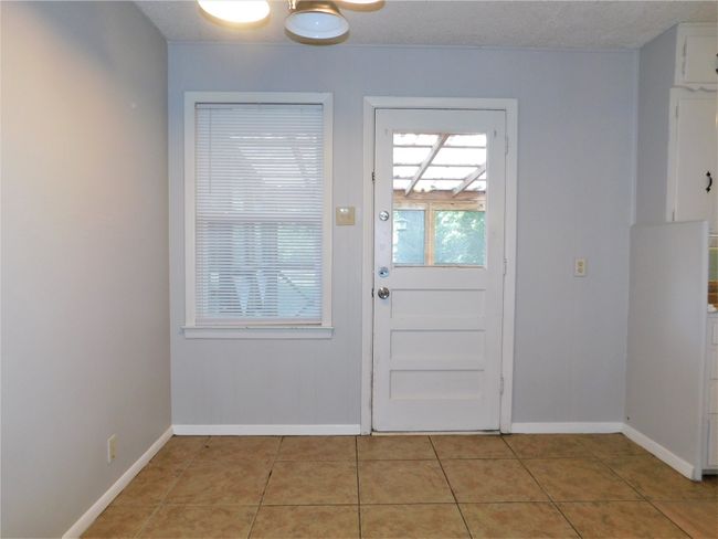 2006 Shawnee St, House other with 3 bedrooms, 2 bathrooms and null parking in Denton TX | Image 7