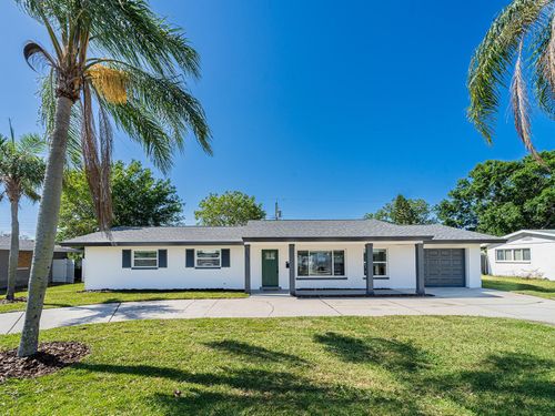 352 79th Ave Ne, ST PETERSBURG, FL, 33702-4426 | Card Image