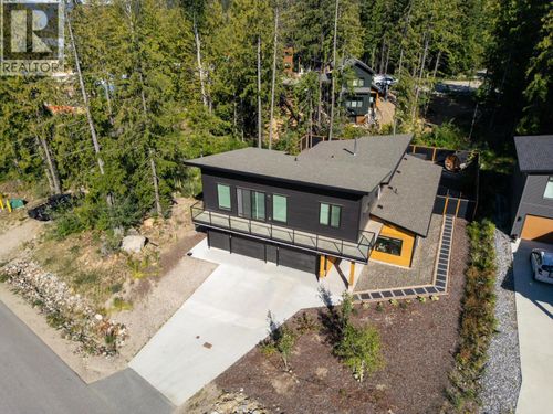 1126 Caldera Rd, Rossland, BC, V0G1Y0 | Card Image