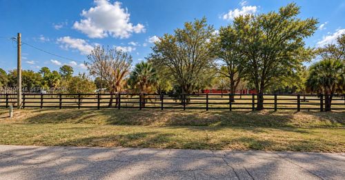 635 S Hacienda St, CLEWISTON, FL, 33440 | Card Image